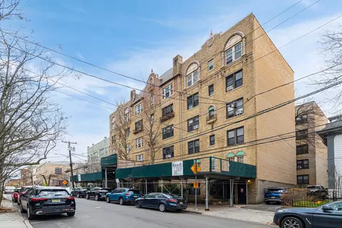 107 Kensington Ave #203, Jc Journal Square, NJ 07306