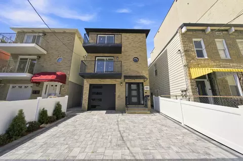181 Webster Ave, Jersey City, NJ 07307