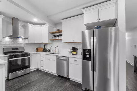 247 Montgomery St #B, Jersey City, NJ 07302