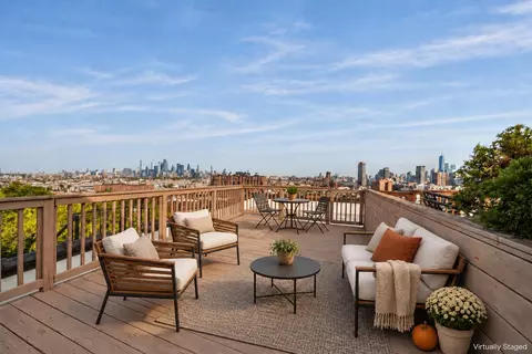 164 Ogden Ave #405, Jersey City, NJ 07307