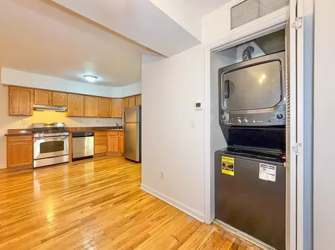 402 Grand St #101/1, Hoboken, NJ 07030