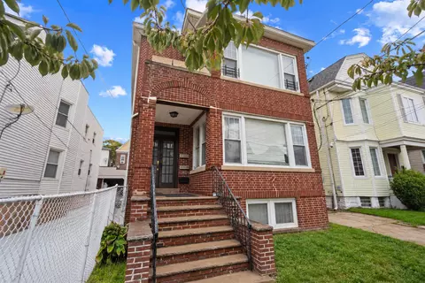 56 Warner Ave, Jersey City, NJ 07305