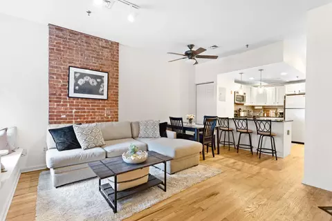 214 Park Ave #2R, Hoboken, NJ 07030