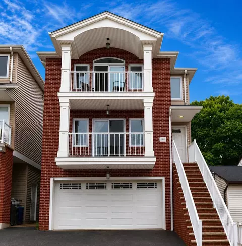 1407 88th St, North Bergen, NJ 07047