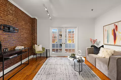 919 Park Ave #3R, Hoboken, NJ 07030