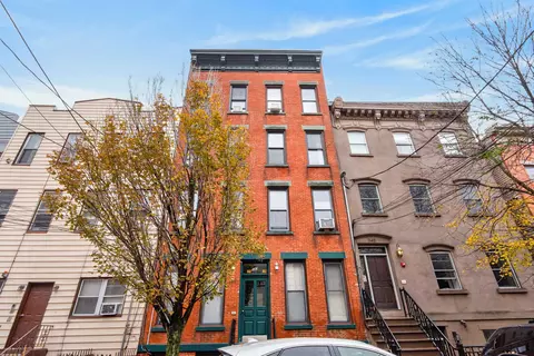 343 4th St #2, Jersey City, NJ 07302