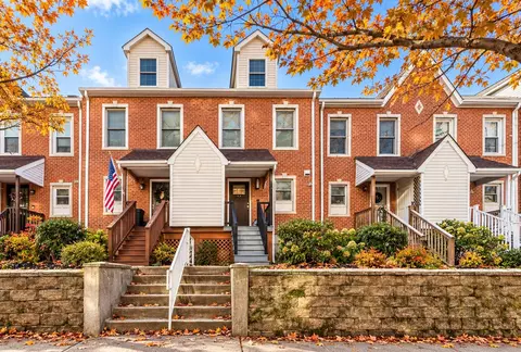 319 10th St, Jersey City, NJ 07302