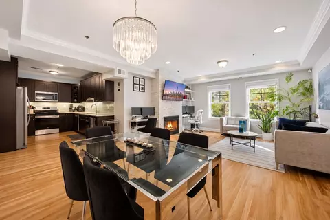 53 14th St #2B, Hoboken, NJ 07030