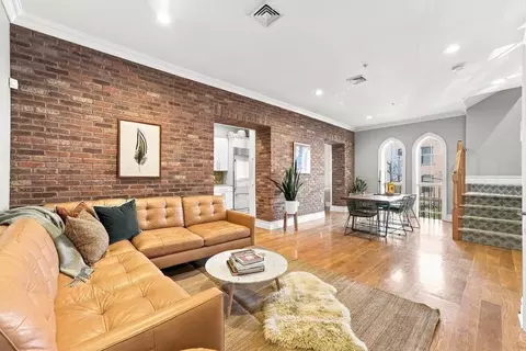 827 Bloomfield St #301, Hoboken, NJ 07030