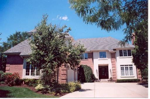 1 Andrew Court, Willowbrook, IL 60527 photo 1