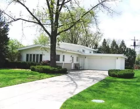 126 Stacy, Glenview, IL 60025 photo 1