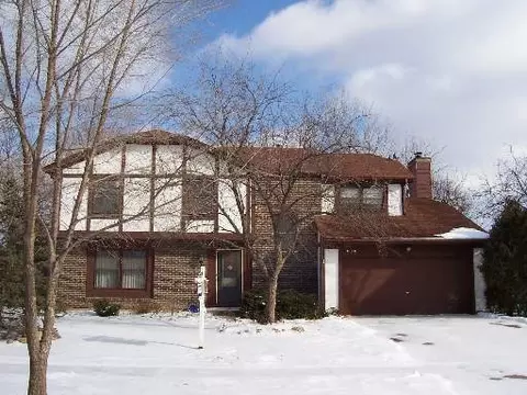 1949 Gladstone, Wheaton, IL 60187 photo 1