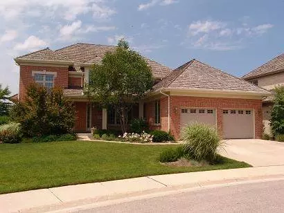 940 Edgebrook Ln, Northbrook, IL 60062 photo 1