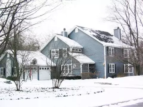 628 W Franklin St, Wheaton, IL 60187 photo 1