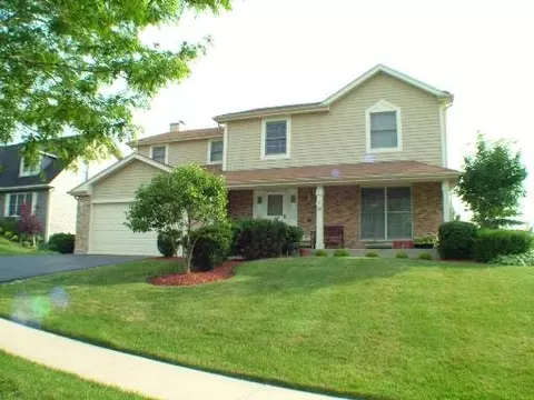2 Sutcliff Ct, Algonquin, IL 60102 photo 1