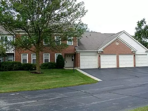 1402 Nottingham #c-1, Wheeling, IL 60090 photo 1