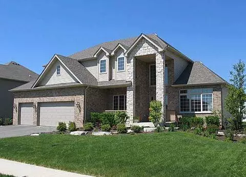 12750 Barrow Ln, Plainfield, IL 60585 photo 1