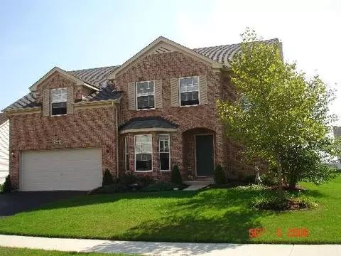 2668 Dunrobin Cir, Aurora, IL 60503 photo 1