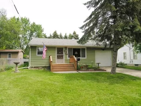 832 Adams, Elgin, IL 60123 photo 1