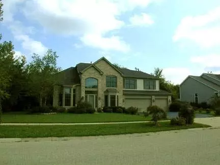 330 Winchester Dr, Algonquin, IL 60102 photo 1