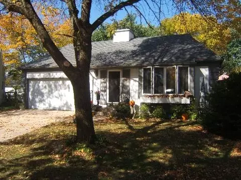 1809 Downing Ct, Naperville, IL 60563 photo 1