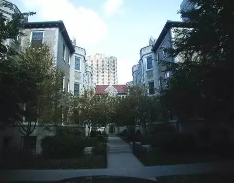 534 W Brompton #1s, Chicago, IL 60657 photo 1