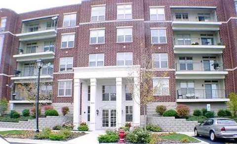 660 Prestwick Ln #307, Wheeling, IL 60090 photo 1