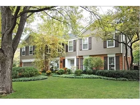 855 Smoke Tree Rd, Deerfield, IL 60015 photo 1