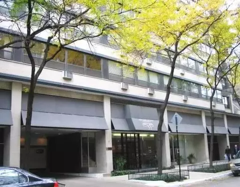 33 E Cedar #15c, Chicago, IL 60611 photo 1