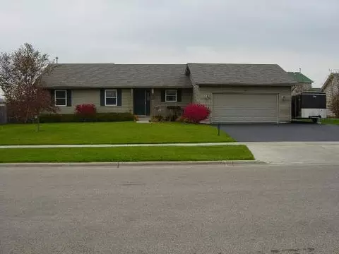 5911 Cobblestone Tr, Mchenry, IL 60050 photo 1