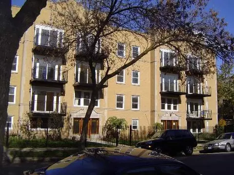 2004 W Greenleaf #2, Chicago, IL 60645 photo 1