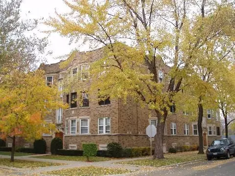 5909 N Artesian #1, Chicago, IL 60659 photo 1