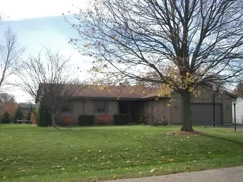 603 Gaslight Dr, Algonquin, IL 60102 photo 1