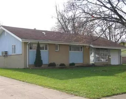 195 Des Plaines Ln, Hoffman Estates, IL 60169 photo 1