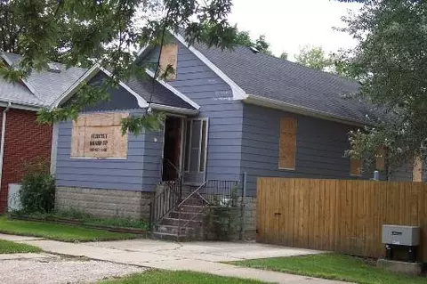 8315 W 44 St, Lyons, IL 60534 photo 1