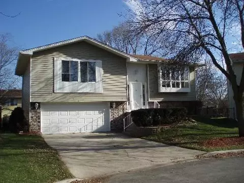 39 Joslyn, Elgin, IL 60120 photo 1