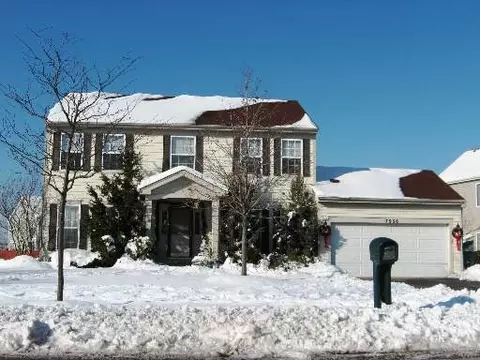 7958 Dada Dr, Gurnee, IL 60031 photo 1