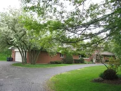 545 Voltz Rd, Northbrook, IL 60062 photo 1