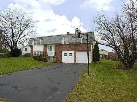 3680 Leatherleaf, Hoffman Estates, IL 60192 photo 1