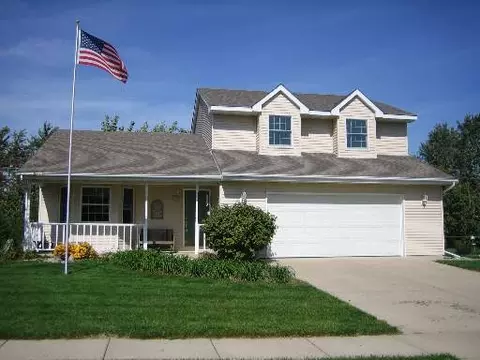 303 Rivers Edge Dr, Minooka, IL 60447 photo 1