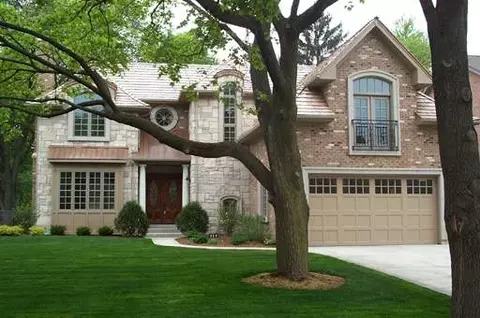 916 Hunter Rd, Glenview, IL 60025 photo 1
