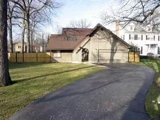 920 Forest Ave, River Forest, IL 60305 photo 1