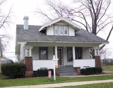 765 Jay St, Elgin, IL 60120 photo 1
