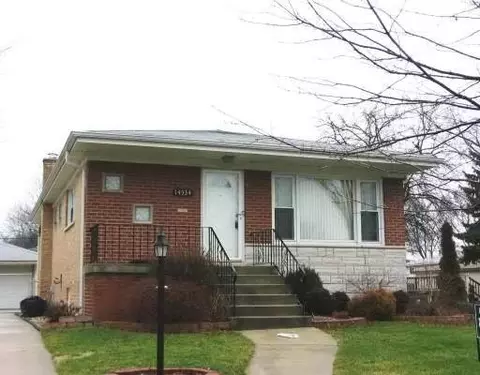 14534 S Kolin Ave, Midlothian, IL 60445 photo 1