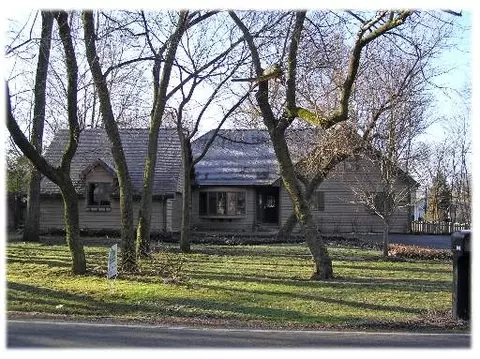 900 E Hillside Rd, Naperville, IL 60540 photo 1