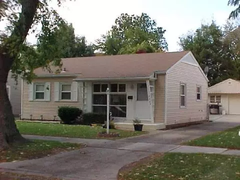 4604 S Cracow Ave, Lyons, IL 60534 photo 1