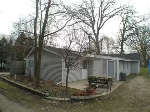 4403 Giant Oak Dr, Mchenry, IL 60050 photo 1