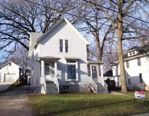 160 Elm St, Elgin, IL 60123 photo 1