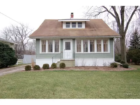 26 W151 Armbrust Ave, Wheaton, IL 60187 photo 1