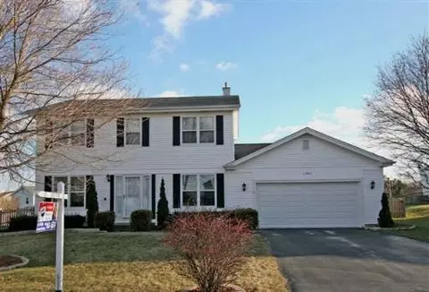 1405 Saddlebrook Cir, Algonquin, IL 60102 photo 1